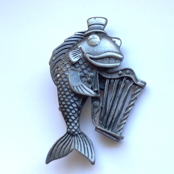 Vintage Fish & Harp Silver Tone Brooch Pin Jewelry Retro Cartoon MCM - Picture 3 of 6